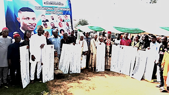 Chefe da Agência de Saúde de Ebonyi Lança Fundação e Inicia Empoderamento Educacional Multimilionário