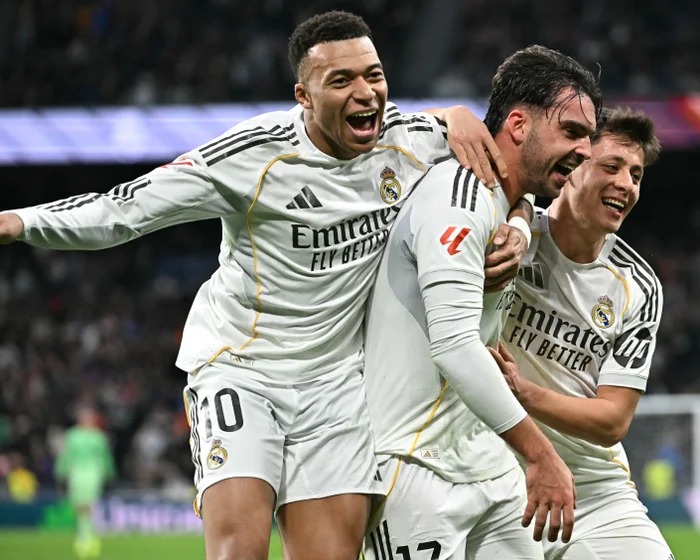 Real Madrid Beats Levante 2-0