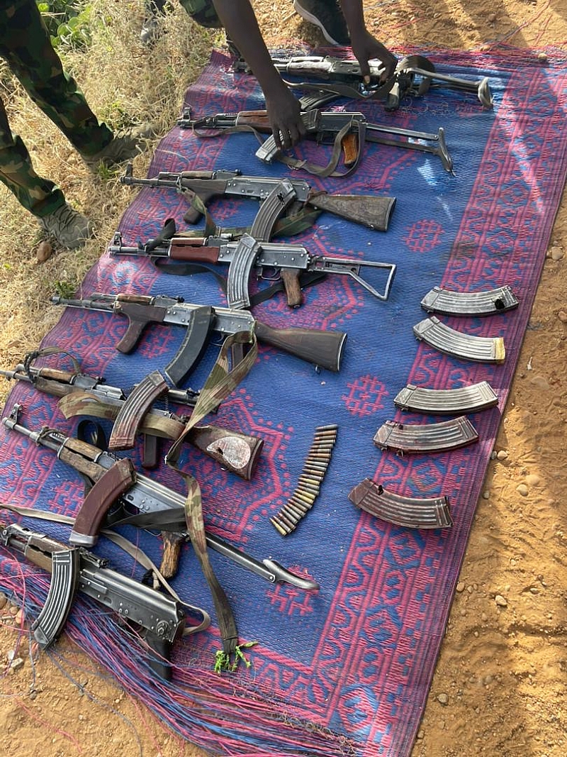 Nigerian Army Kills 11 Bandits, Recover Weapons Cache In Sokoto