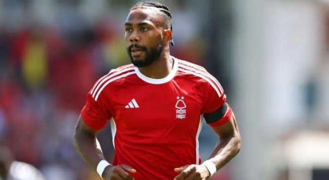 Transfer: Valencia Interested In Nigerian Striker Emmanuel Dennis