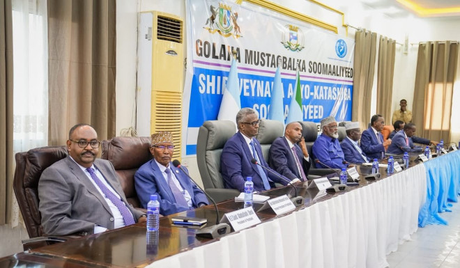 Opposition Group Says Former Leaders Blocked From Airport Meeting;government Cit