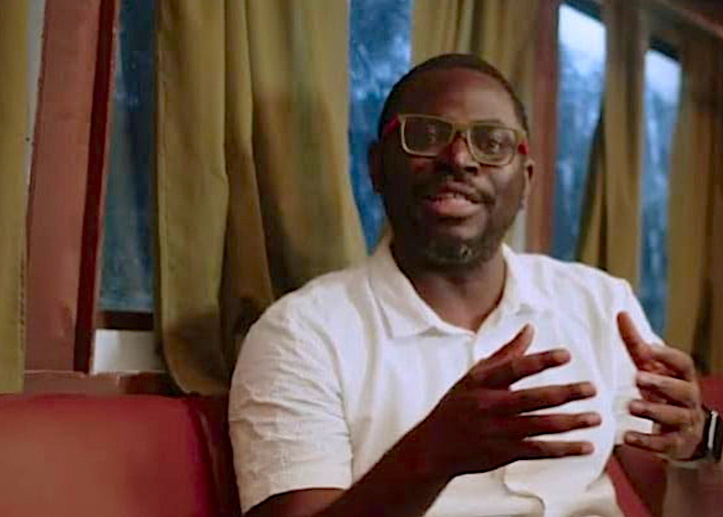 Niyi Akinmolayan Expresses Curiousity Over Reason Nigerian Billionaires Don