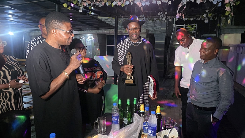 Isaac Izoya Receives Double Honours For Promoting Nigeria’s Image In Europe