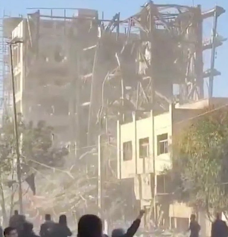 Israel Bombs Iran’s Council Meeting As Officials Gather To Elect New Sup