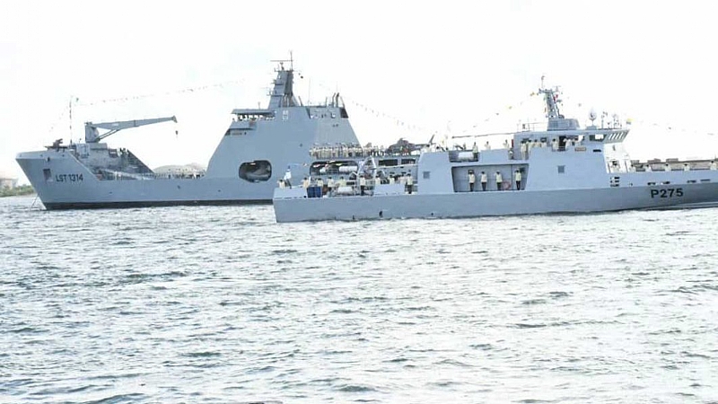 Nigeria Deploys 10 Warships, 2 Helicopters  to Tackle Piracy, Oil Theft