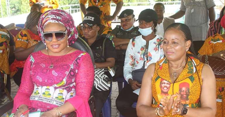 Her Excellency, Dr Mrs. Ebelechukwu Obiano(Osodieme) and wife of APGA Gubernatorial candidate, Dr. Mrs. Nonye Soludo