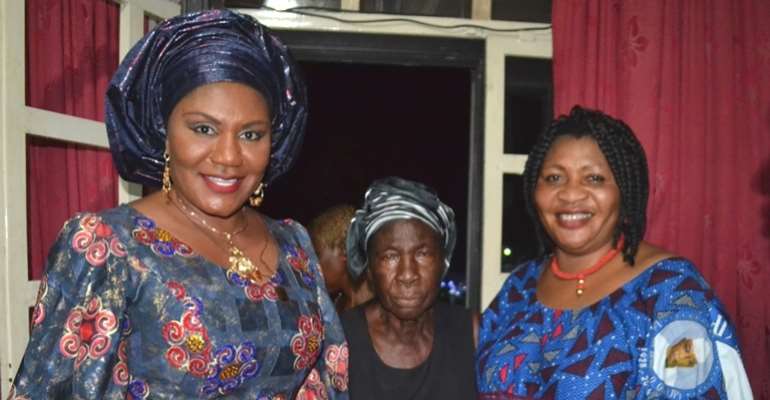 Wife of the governor of Anambra State, Chief (Mrs.) Ebelechukwu Obiano, Mama Comfort and daughter Chinyere during the Vigil Night for the husband Chief Benneth Offor at Oraifite, Ekwusigo LGA, Anambra State.