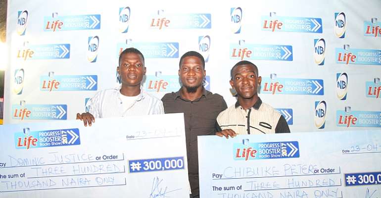 L-R Dominic Justice, Winner of Progress Booster 2017; Josiah Akinola, Assistant Brand Manager Regional Mainstream Brands Nigerian Breweries Plc,; Chibuike Peter, Winner of Progress Booster 2017