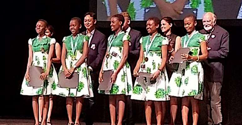 Five Anambra girls from Regina Pacies Secondary School Onitsha, Amanbra state, Nigeria who represented Nigeria and Africa at the World Technovation Challenge in the Silicon Valley in San Francisco, 