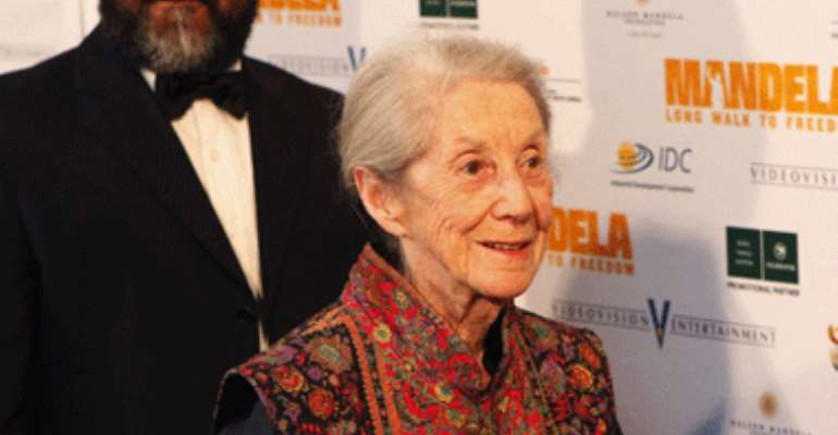 Nadine Gordimer,  Nobel laureate cum anti-apartheid author,  dies at 90