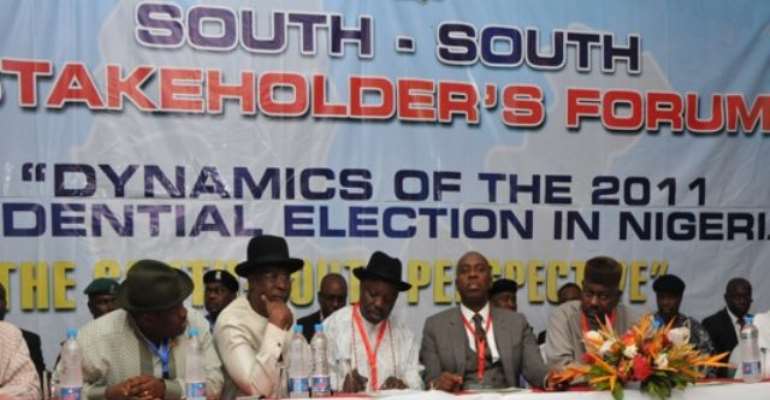 PHOTO: SOUTH SOUTH GOVERNORS DURING A MEETING IN PORT HARCOURT, RIVERS STATE TODAY, JULY 26, 2010.