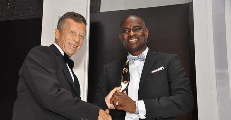 1. Airtel Nigeria wins Best Company In Education at 2014 SERAs Awards.