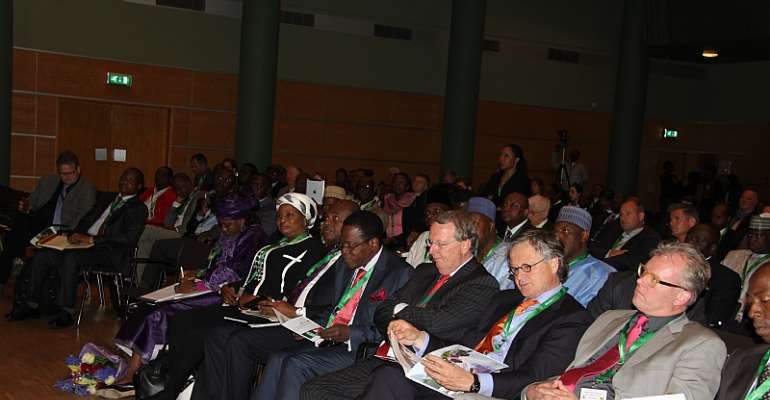 A cross section of delegates to the Nigeria-Netherlands business forum in Den Haag