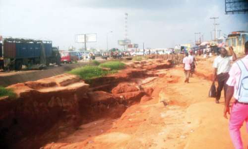 ANAMBRA STATE AND THE MENACE OF EROSION