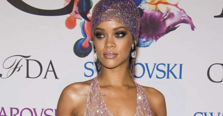 Rihanna: I break fashion rules