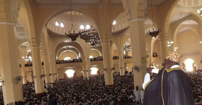 Mufti Ramadan Shaban Mubajje,adressing Muslims at U.M.S.C.Photo by:Umaru weswala.