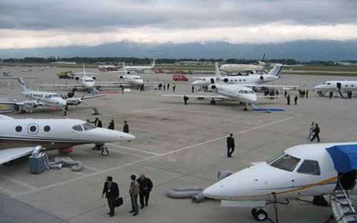 Owners of private jets in Nigeria to pay $4,000 luxury tax