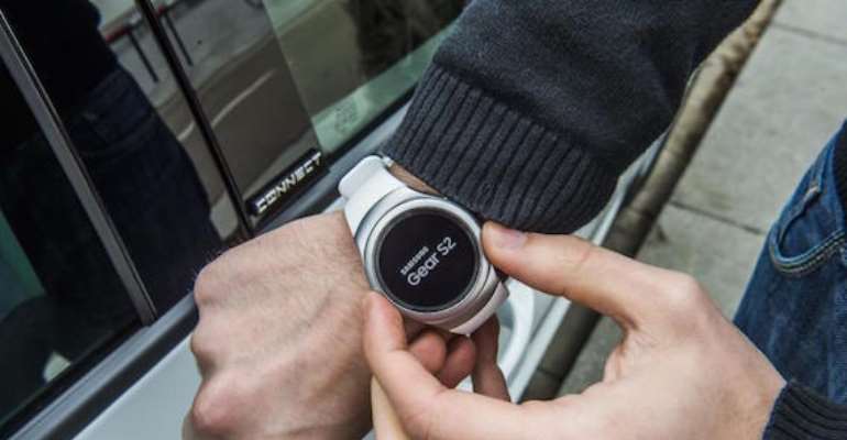 Samsung wearable to lock and unlock seat