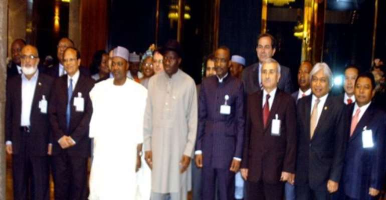 PHOTO: CENTRAL BANK GOVERNORS FROM DEVELOPING EIGHT COUNTRIES (D-8) WITH PRESIDENT GOODLUCK JONATHAN DURING A COURTSEY VISIT TO THE PRESIDENT AT THE PRESIDENTIAL VILLA TODAY, JULY 06, 2010.