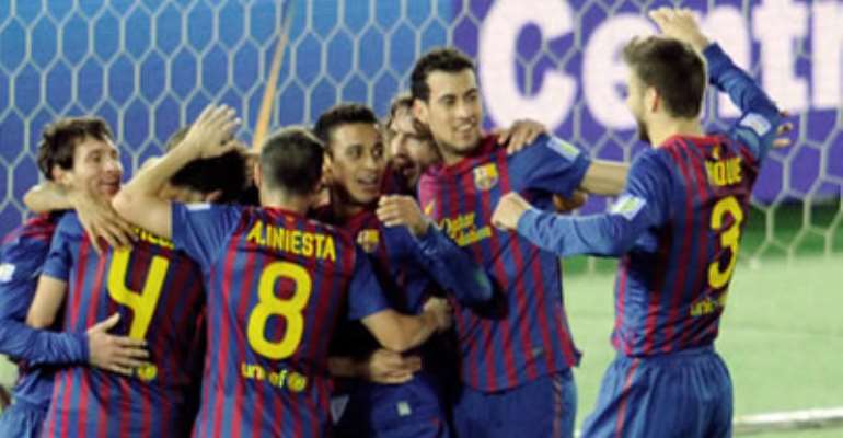 BARCELONA: CHAMPIONS OF THE WORLD AFTER 4-0 WIN