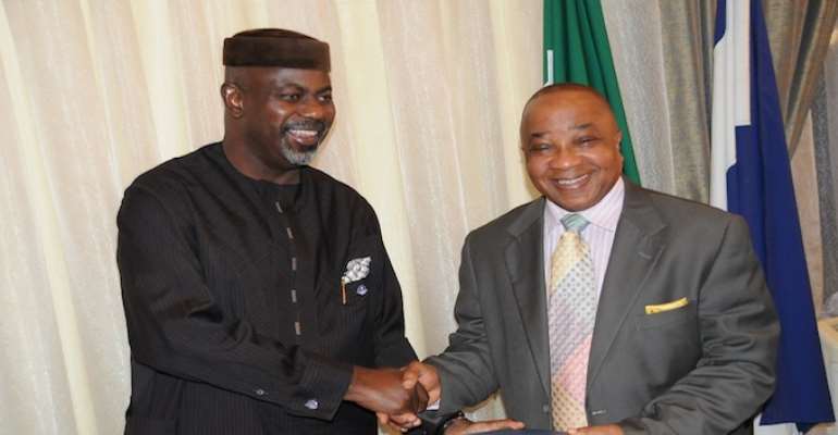 PHOTO L-R: CROSS RIVER STATE GOVERNOR, SENATOR LIYEL IMOKE WITH OTUNBA FUNSO LAWAL AT GOVERNMENT HOUSE CALABAR ON THURSDAY, OCTOBER 14, 2010.