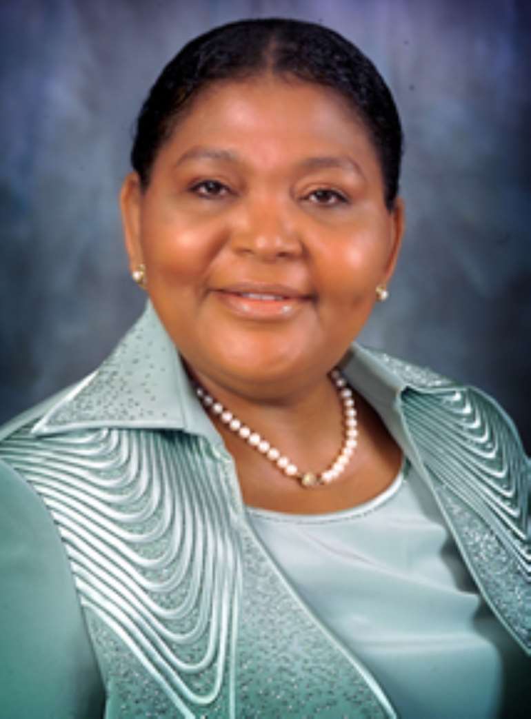 chief executive officer of Oceanic Bank PLC, Mrs Cecilia Ibru