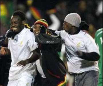 Ghana fans mob Essien