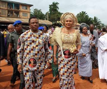 put a d (L-R) Chief Willie Obiano, Governor of Anambra State, Chief Mrs Ebelechukwu Obiano, his wife, Mrs Victoria Gowon and former President yakubu Gowon arriving at Madonna Catholic Church, Agulu for the Requiem Mass in honour of Prof Dora Akunyili in Anaocha Local Government Area,Anambra State...Thursday.escription