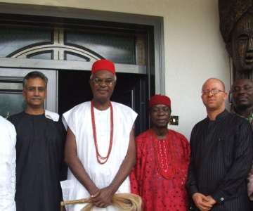 Wole Abu, District General Manager, Airtel Nigeria; Rajan Swaroop, Chief Operating Officer, Airtel Nigeria; His Majesty lgwe Nnaemeka Alfred Achebe, the Obi of Onitsha; Chief Gozie Agbakoba, a traditional Chief of Onitsha; Osondu Nwokoro, Director, Regulatory and Government Affairs, Airtel Nigeria; Melford Jim-Lawson, Head of Security, Southern Nigeria Region, Airtel Nigeria, and Sylvester Igbokwe, Regional Regulatory & Legal Officer, Airtel Nigeria, during the visit of Airtel officials to the Obi of Onitsha in his Palace in the commercial city of Onitsha, Anambra State, Southeast Nigeria…