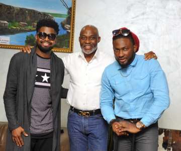 10-BASKETMOUTH, RMD AND UTI AT THE BUSINESS CLASS LOUNGE