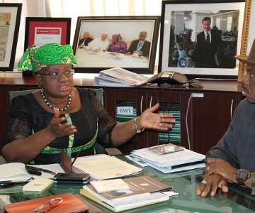 Dr. Mrs Ngozi Okonjo Iweala, Minister of Finance andCoordinating Minister of the Economy and Chief Willie Obiano, Governorof Anambra State during the Governor''s courtesy visit to the Ministryin Abuja...Thursday