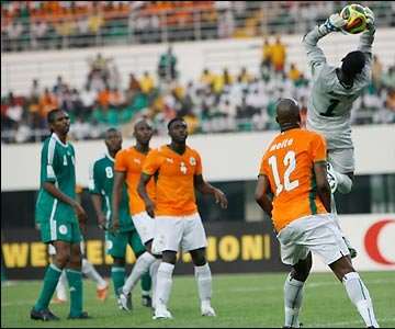 The Super Eagles have a chance of their own but see Boubacar Barry gather well during a tight first half  SOURCE: AP