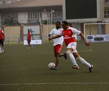 FRED AMATA ON THE BALL