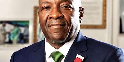 Dr. Walton Ekundayo Gilpin (Winner of  African Banker Of The Year Award ) 