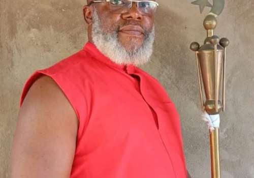 Eshakni yalagan yoshi katta ayollar bilan jinsiy aloqa