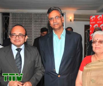 A picture of Indian High Commissioner to Nigeria, Mahesh Sachdev, Chief Executive Officer and Managing Director, Airtel Nigeria, Rajan Swaroop and Second Secretary (Cons & Comm.), Indian High Commission, Rani Malick, when the Indian Commission hosted Indian Software Experts to a dinner in Lagos last weekend