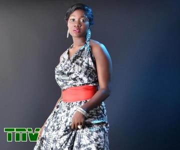 Pictures by Debbins studios and style and makeup by Amaka Ononobaku of Stunners Makeover.